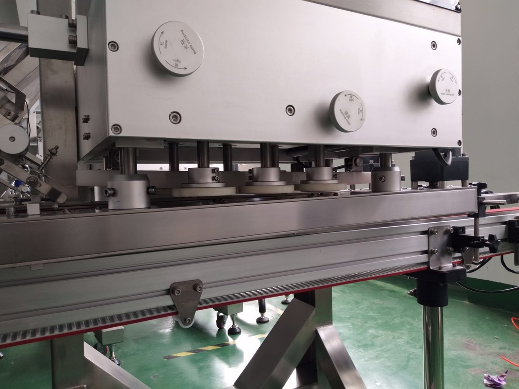 Μηχανή γραμμικής κάλυψης τύπου PLC Control για μπουκάλια με ύψος 50-250mm